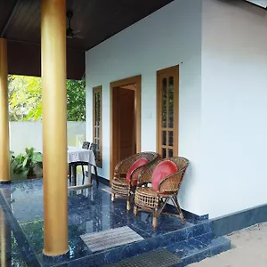marari-neena-beach.kerala-hotels.net/